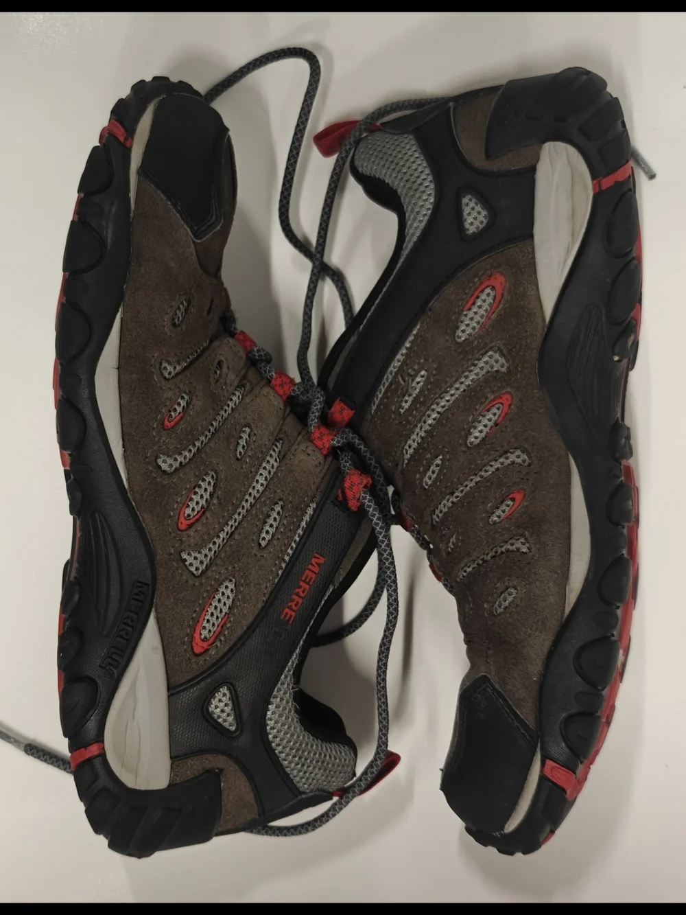 Merrell men trail